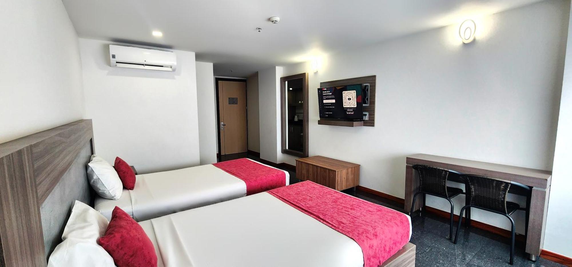Hotel BE Suites Cali Buitenkant foto